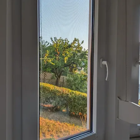 Appartamento S-bahn Nah Stuttgart - Weinberg Ruhe - Verkehrsangebunden - Traumhaft Schoen *